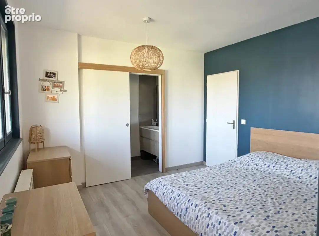 Très belle maison familiale de 260 m2 rénovée avec goût sur terrain de 1500 m2 au calme - photo 12