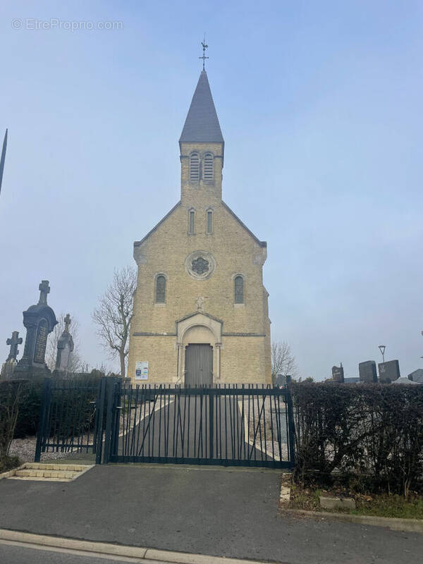 Terrain à NIELLES-LES-CALAIS