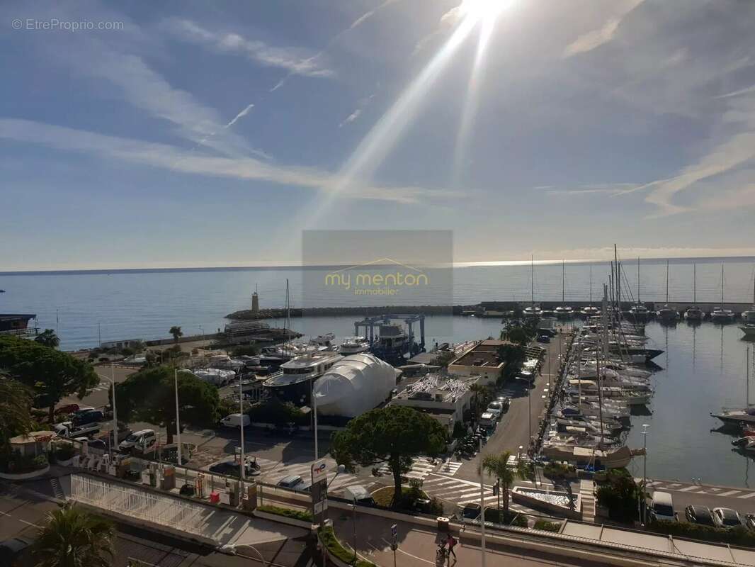 Appartement à MENTON