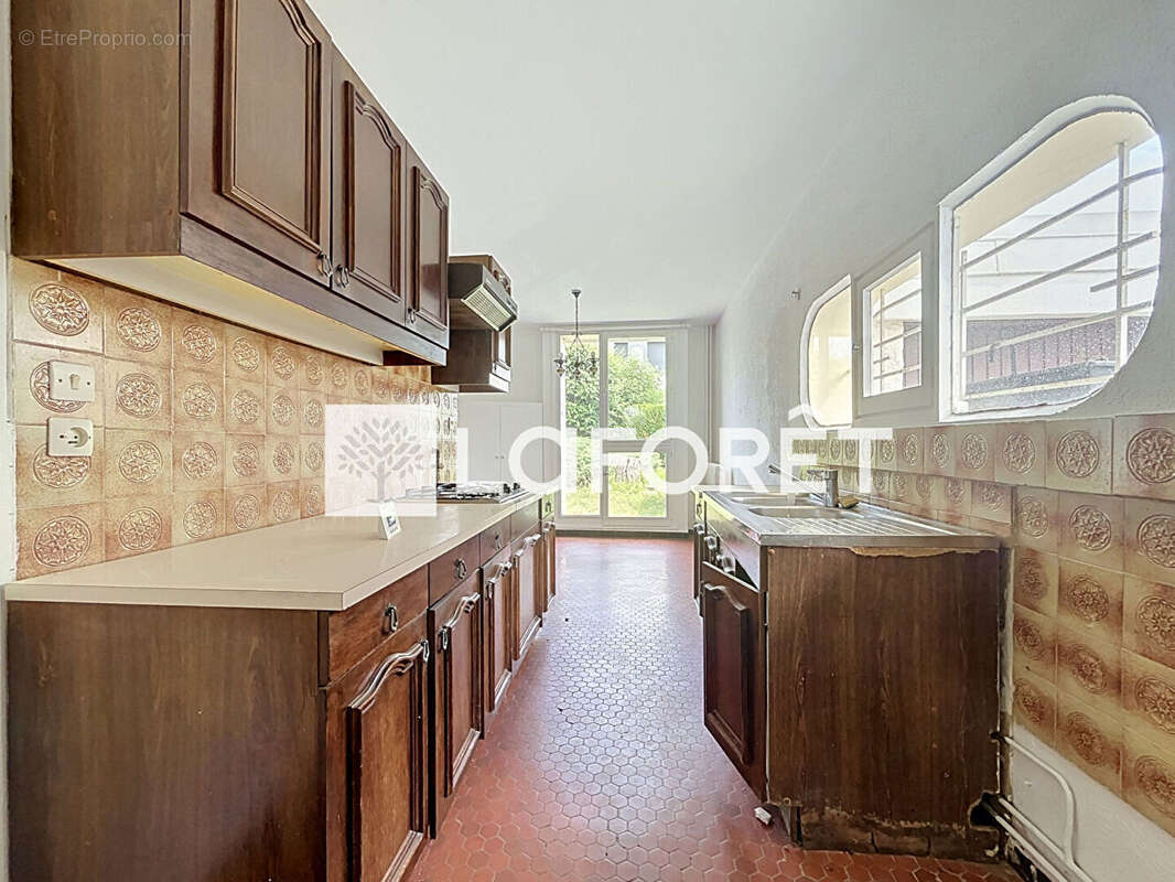 Maison 6 pièces 124m2 Cesson Bourg - photo 5