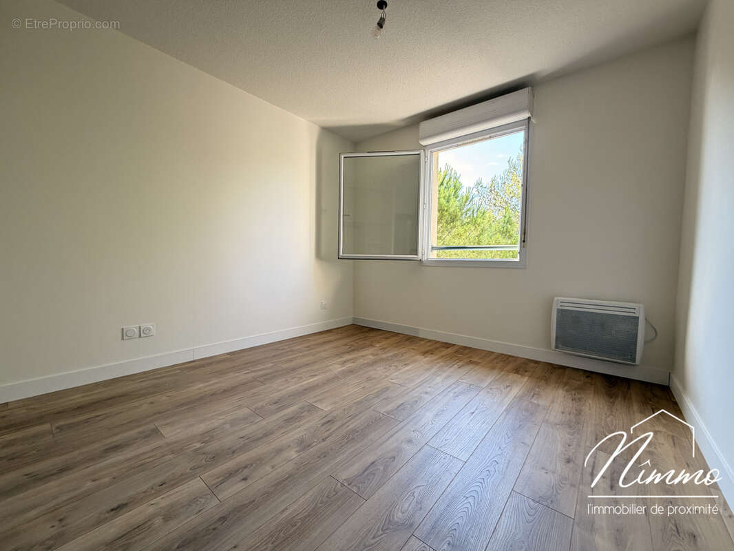 Appartement à NIMES
