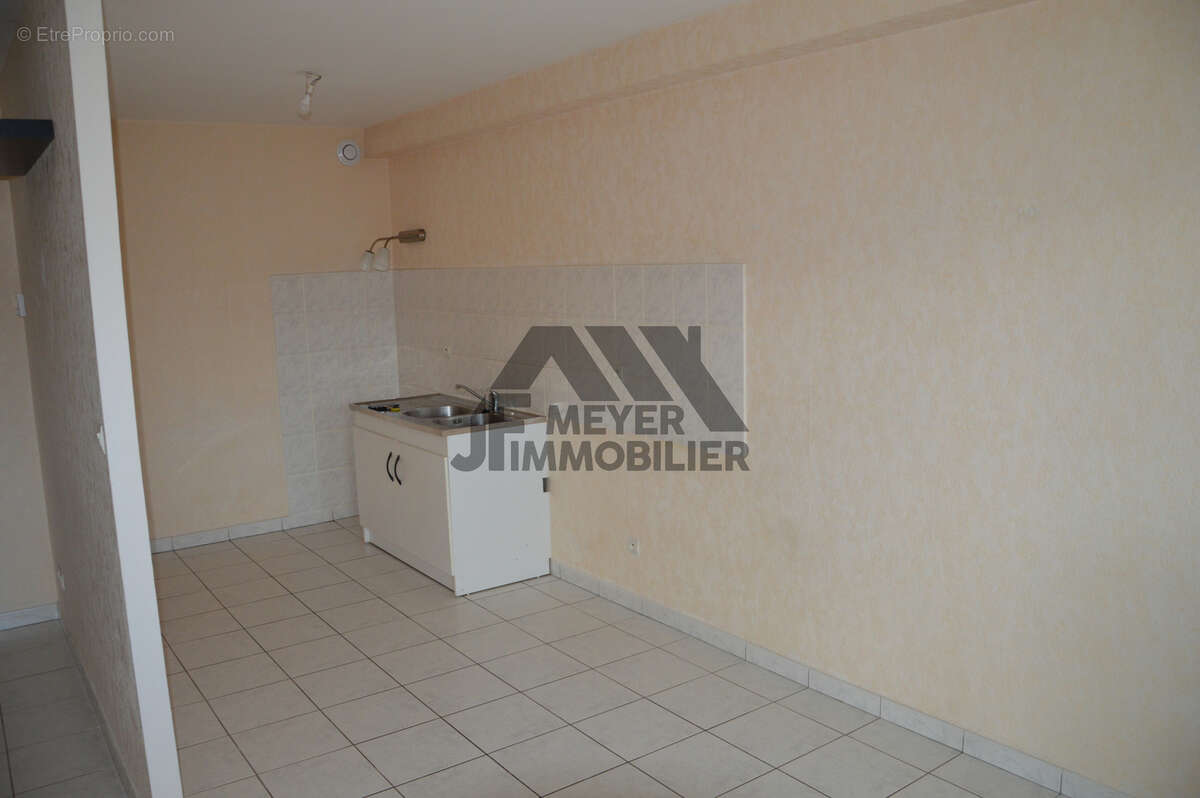 Appartement à POMPEY