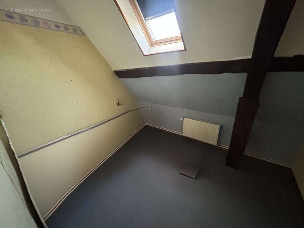 Maison à LAIGNEVILLE