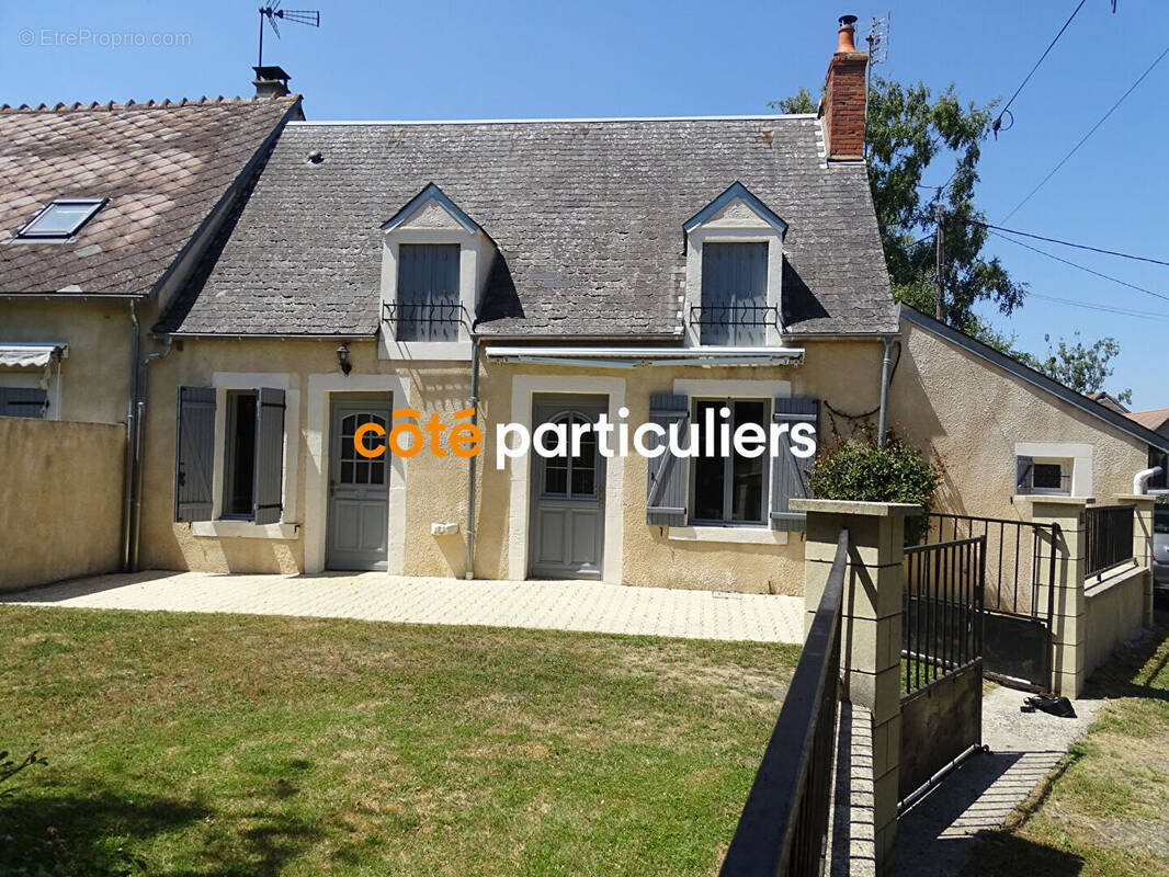 Maison à SAINT-SYMPHORIEN