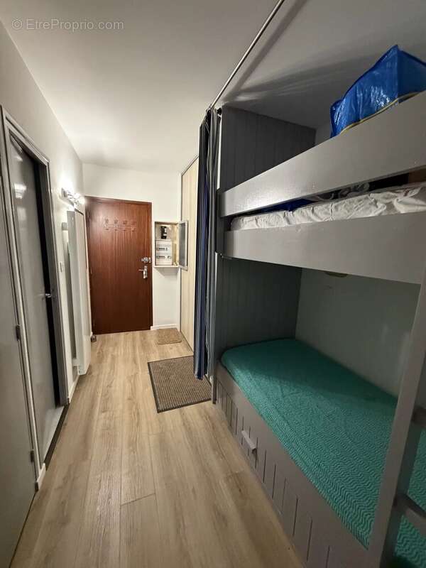 Appartement à EAUX-BONNES