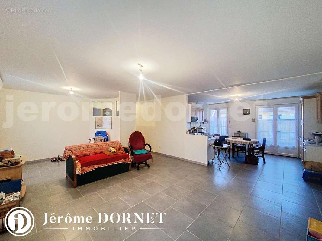 vail_00002_7039e0e - Maison à BRETEUIL