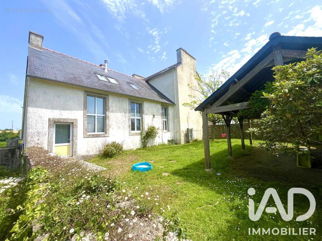 Maison 157 m² à Loperec  - photo 3