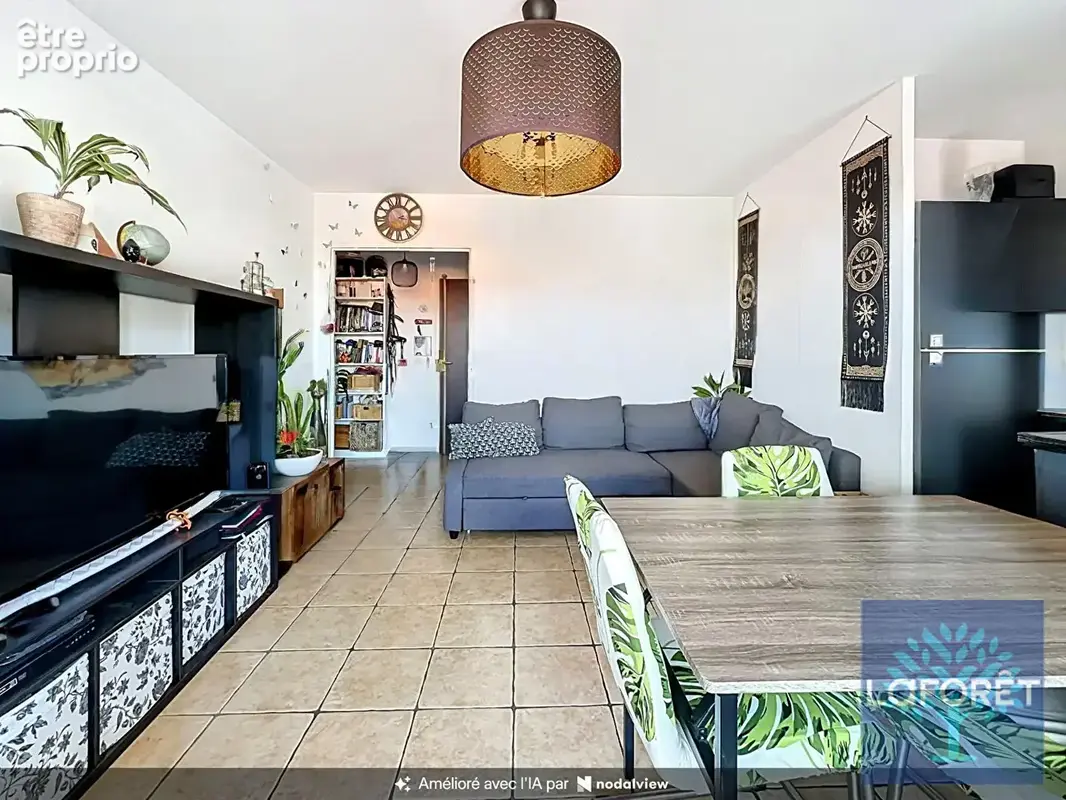 Appartement à VIGNEUX-SUR-SEINE