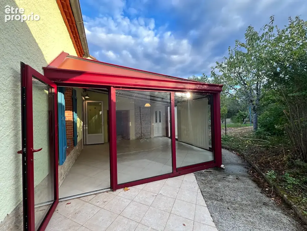 Maison de plain-pied avec jardin clos - Proche des commodités - photo 2