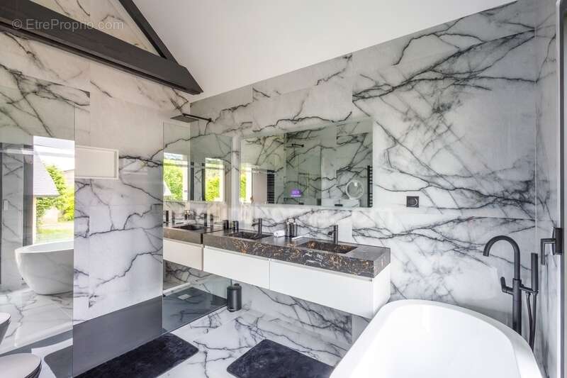 Maison à PENNEDEPIE