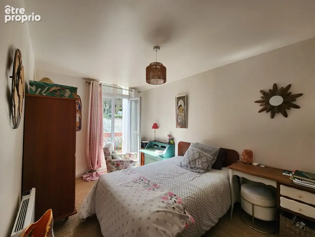 Appartement 1 chambre entierement renove a visiter rapidement!! - photo 5