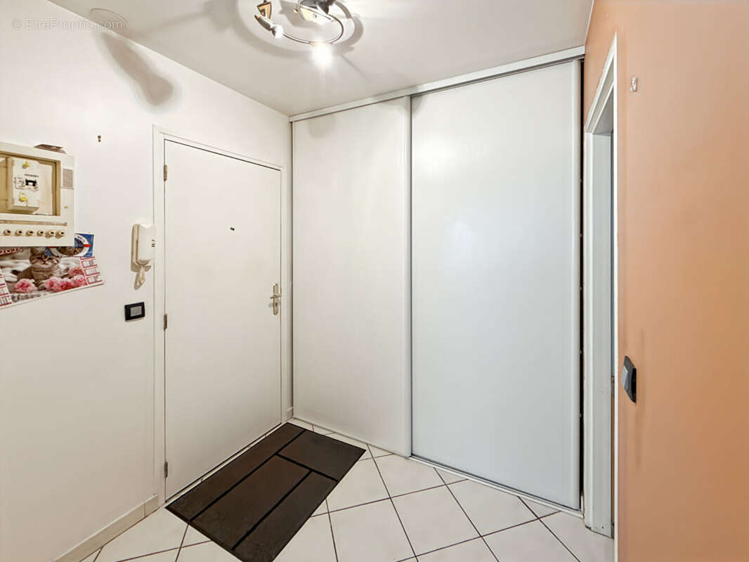 Appartement Savigny Le Temple 3 pièces - photo 3