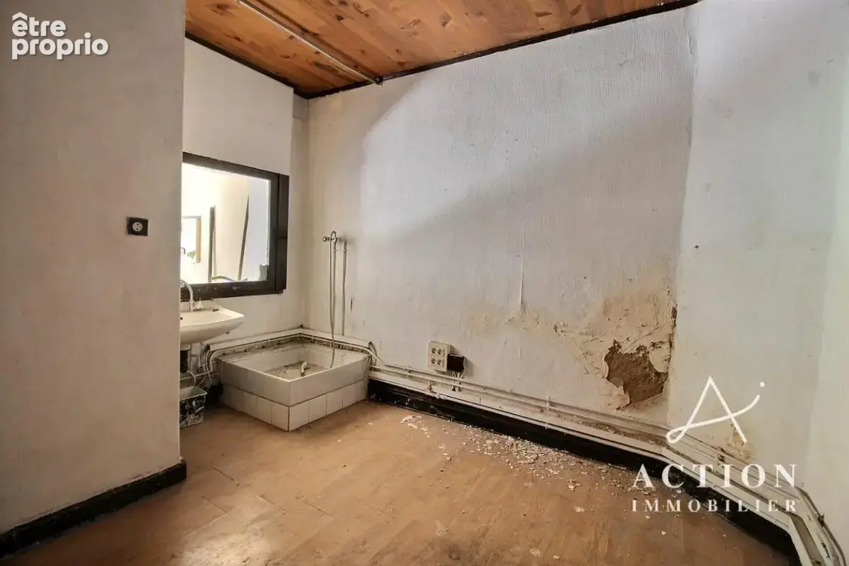 Roubaix - immeuble - 2 lots - jardin de 145 m² - photo 6