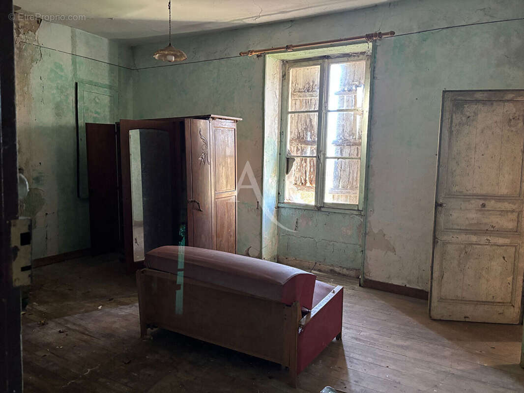 Maison à FONTENAY-LE-COMTE