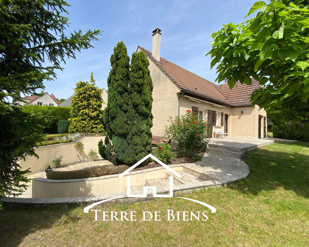 Maison à VILLERS-COTTERETS