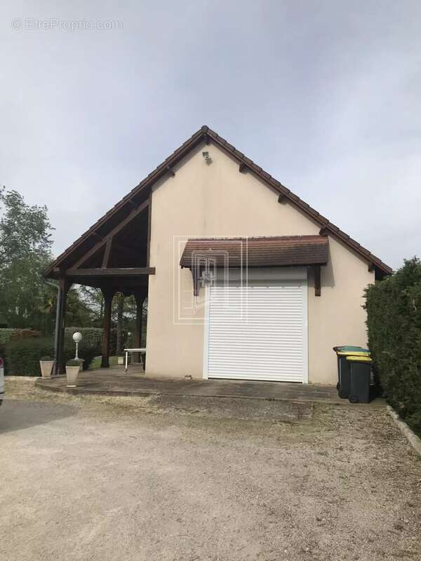 Maison à SAINT-JULIEN-SUR-CHER