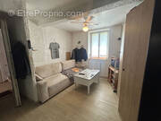Appartement à MEOUNES-LES-MONTRIEUX