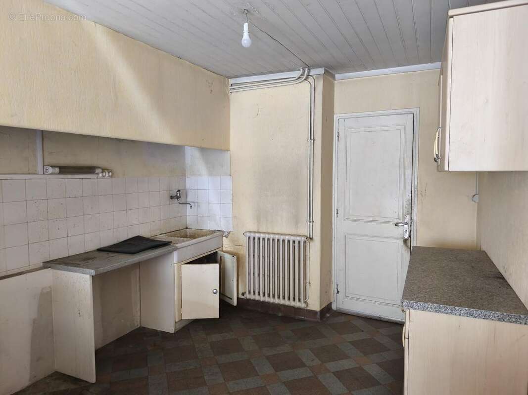 Maison 70 m² à Ceauce  - photo 4