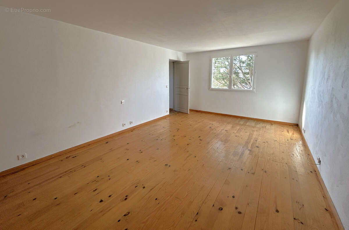 Maison à CHATILLON-SUR-CHALARONNE