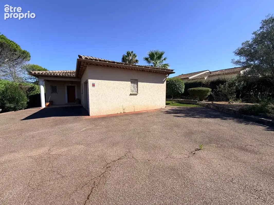 Maison à vendre 5 pièces SAINT RAPHAEL (83) - photo 4
