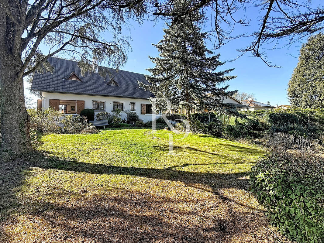 Maison à FRANCHEVILLE