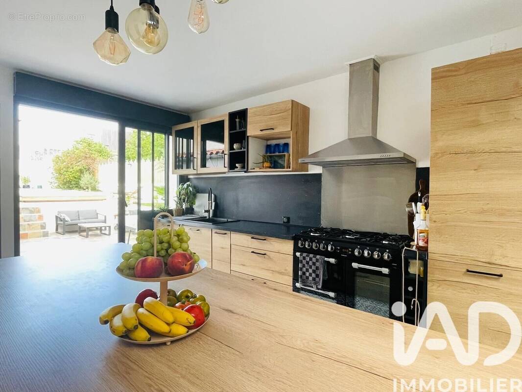 Photo 1 - Maison à LA ROCHELLE