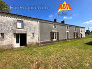 Photo 1 - Maison à SAINT-HILAIRE-DES-LOGES