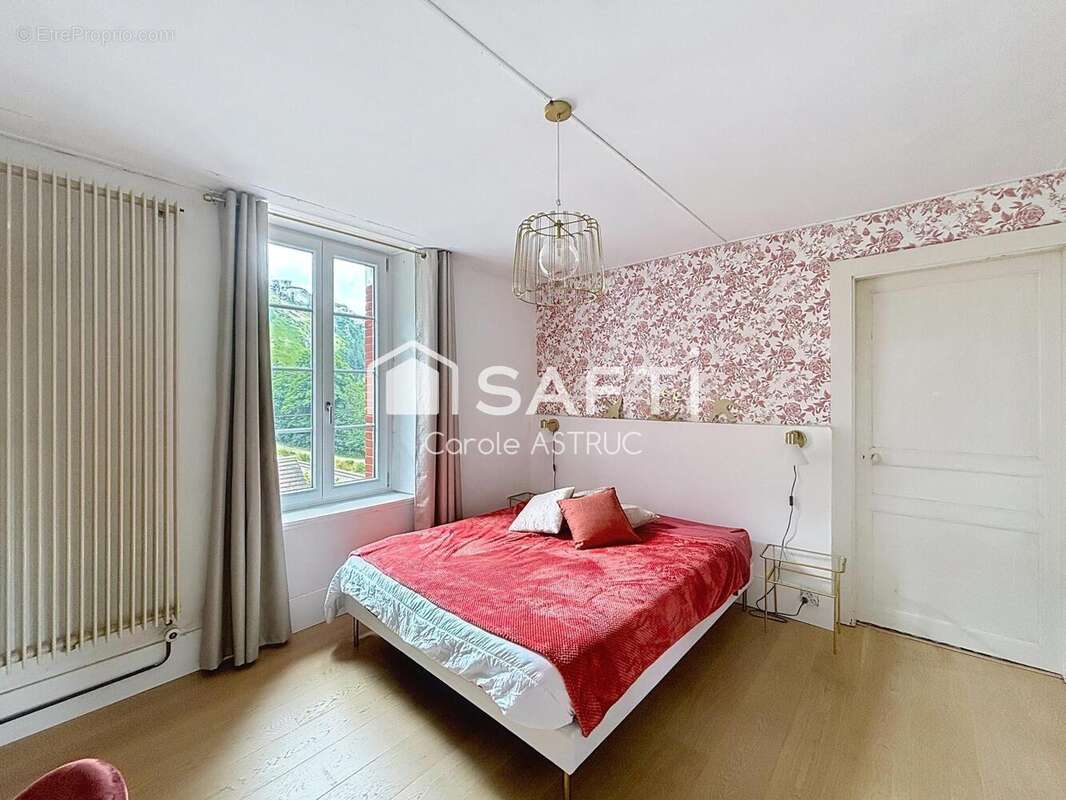 Photo 6 - Maison à LA CLUSE-ET-MIJOUX