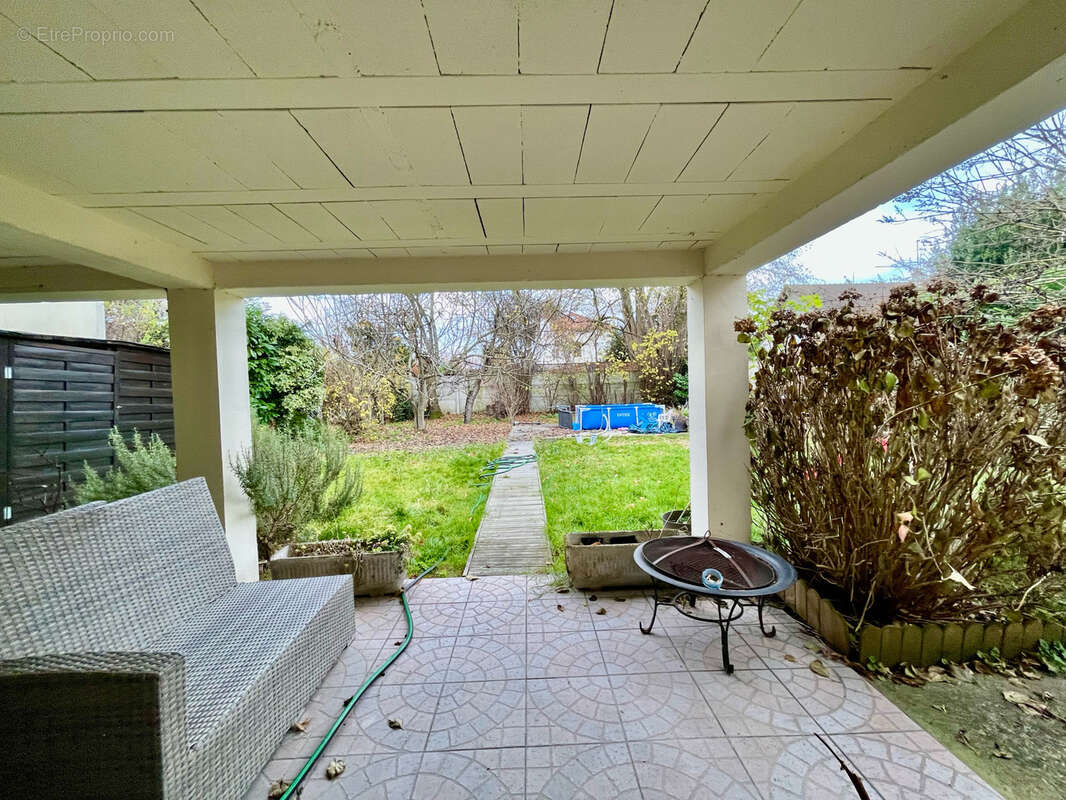 Maison à LIVRY-GARGAN