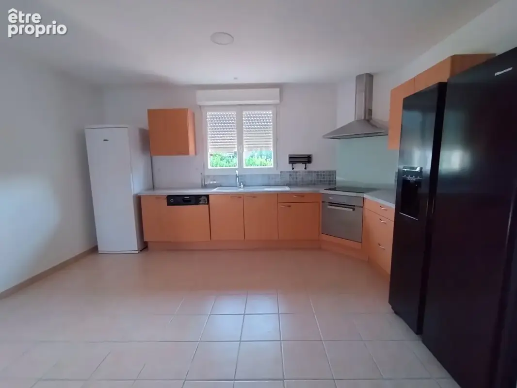 Villa à acheter avec 4 pièces à Saint-Sulpice-La-Pointe (81) - photo 13