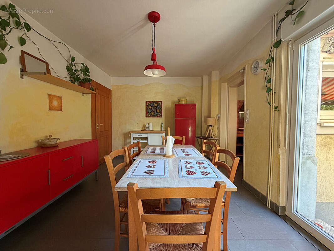 Maison 5 pièces 102m² avec espace extérieur au bord de l'eau - photo 2