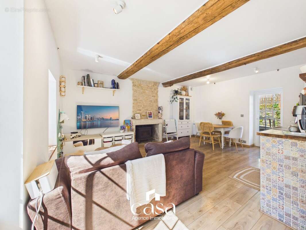 Maison à CAIRON
