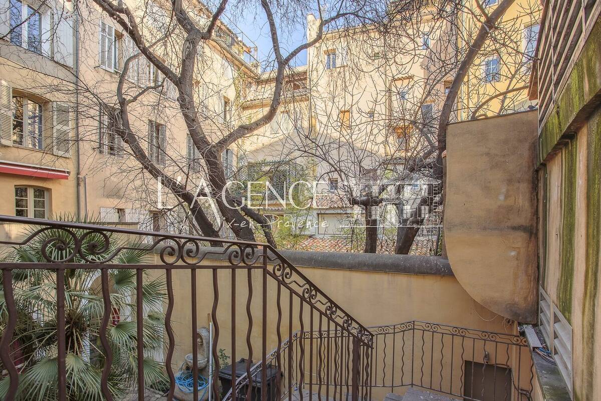 Appartement à AIX-EN-PROVENCE