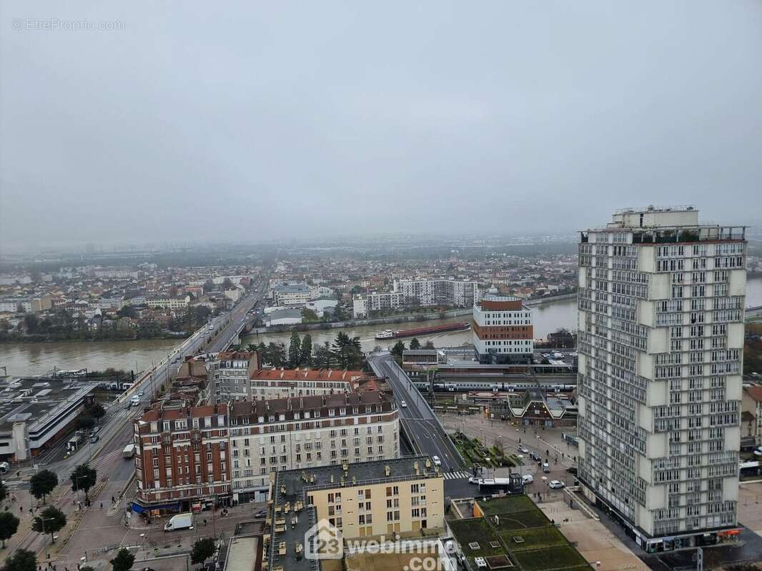 Appartement à CHOISY-LE-ROI