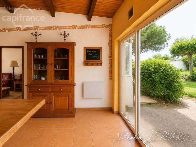 Maison de plain-pied 115 m² ALLEZ ET CAZENEUVE (47) - photo 10