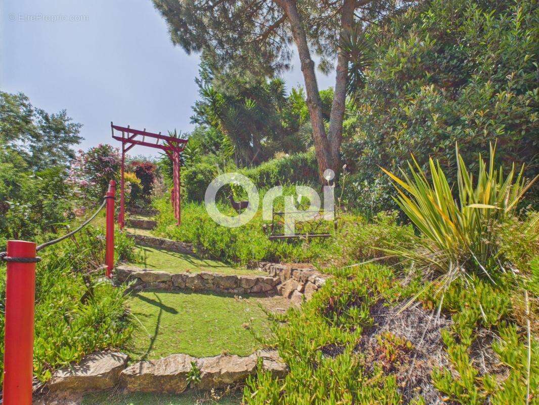 Vue mer et estérel - maison individuelle + studio + t2 - piscine - jardin - plein sud - photo 16
