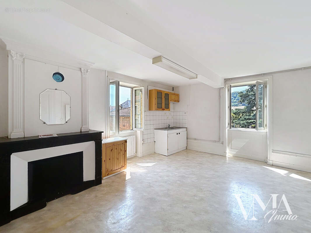 Appartement à CHESSY