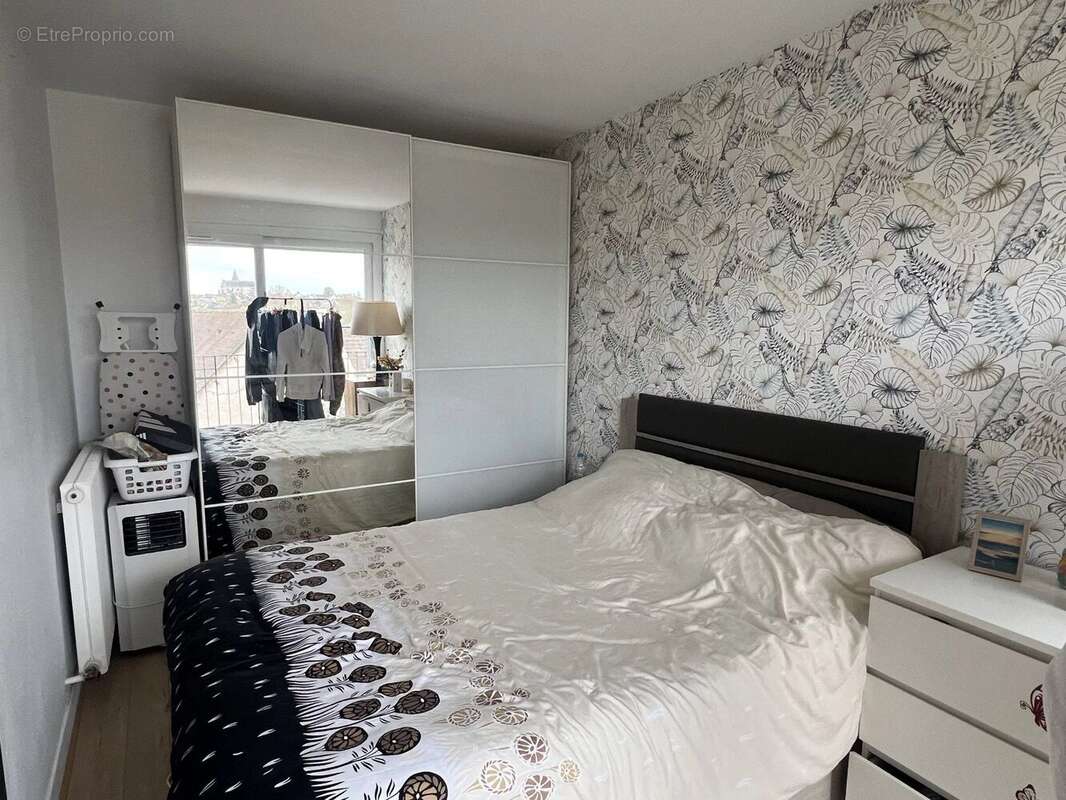 Appartement à HOUDAN