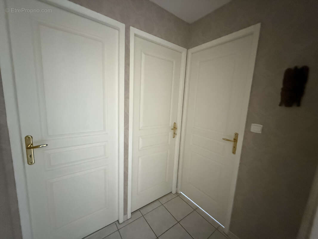 Pavillon recent t4 de plain-pied 90 m2-jardin-garage - photo 12