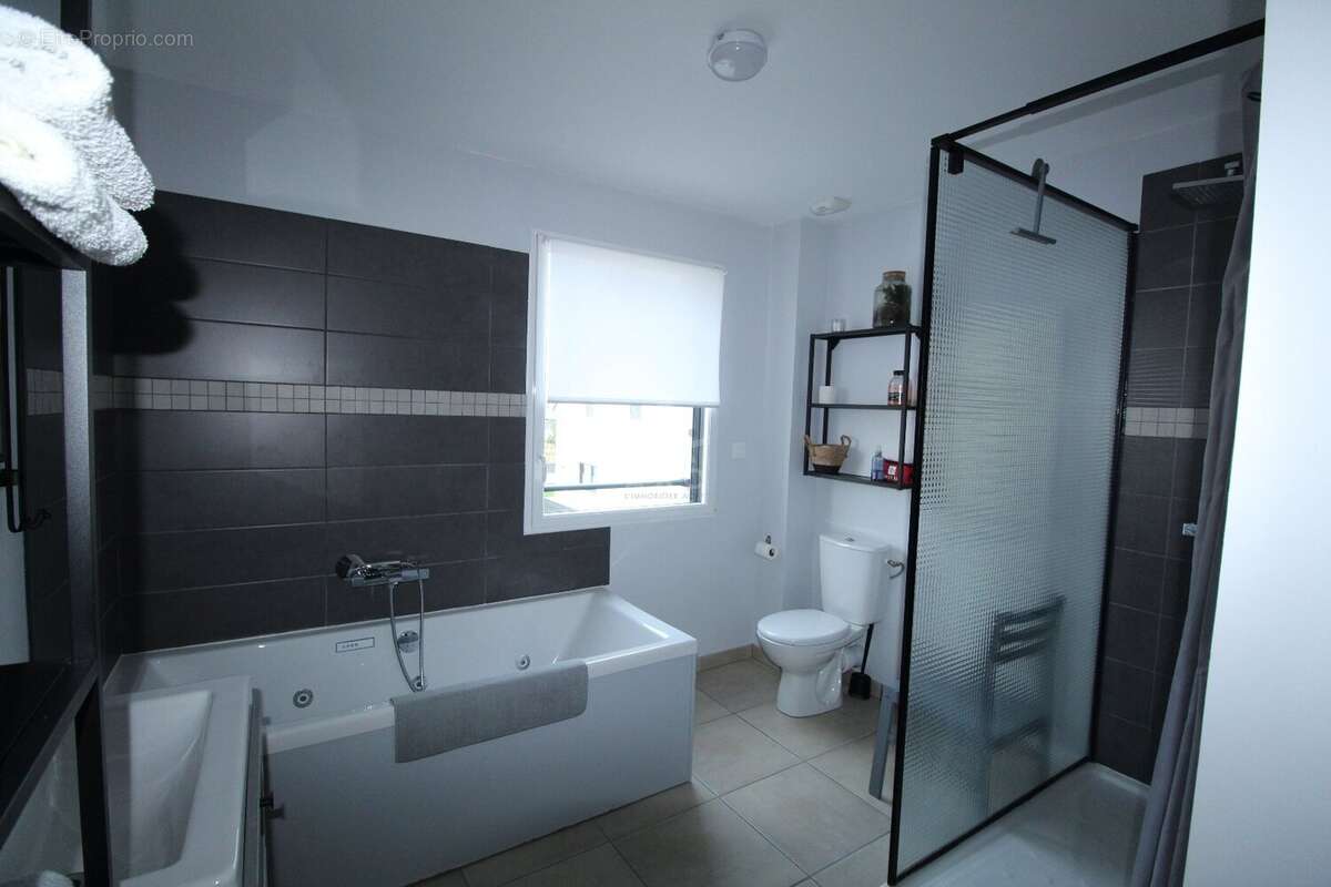 Maison à LANGRUNE-SUR-MER