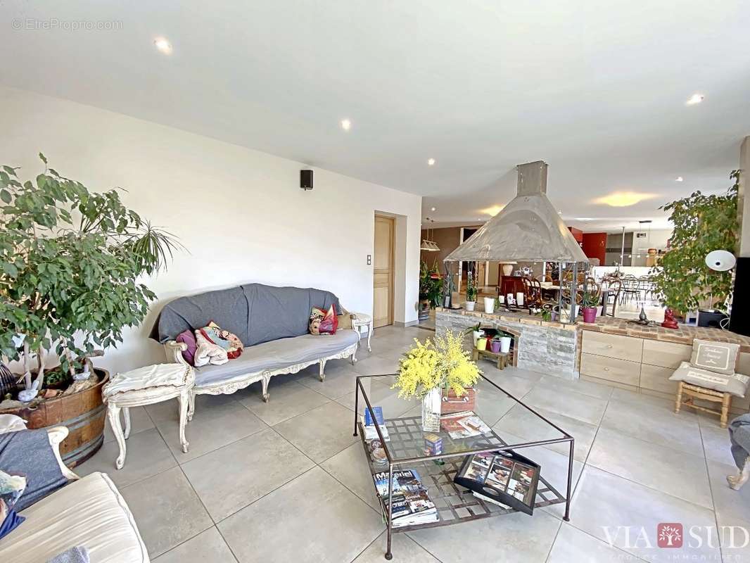 Maison à PUISSERGUIER