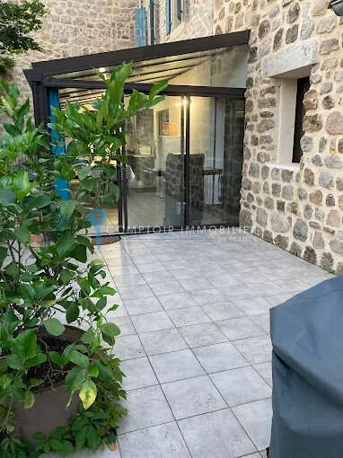 Maison à RUOMS