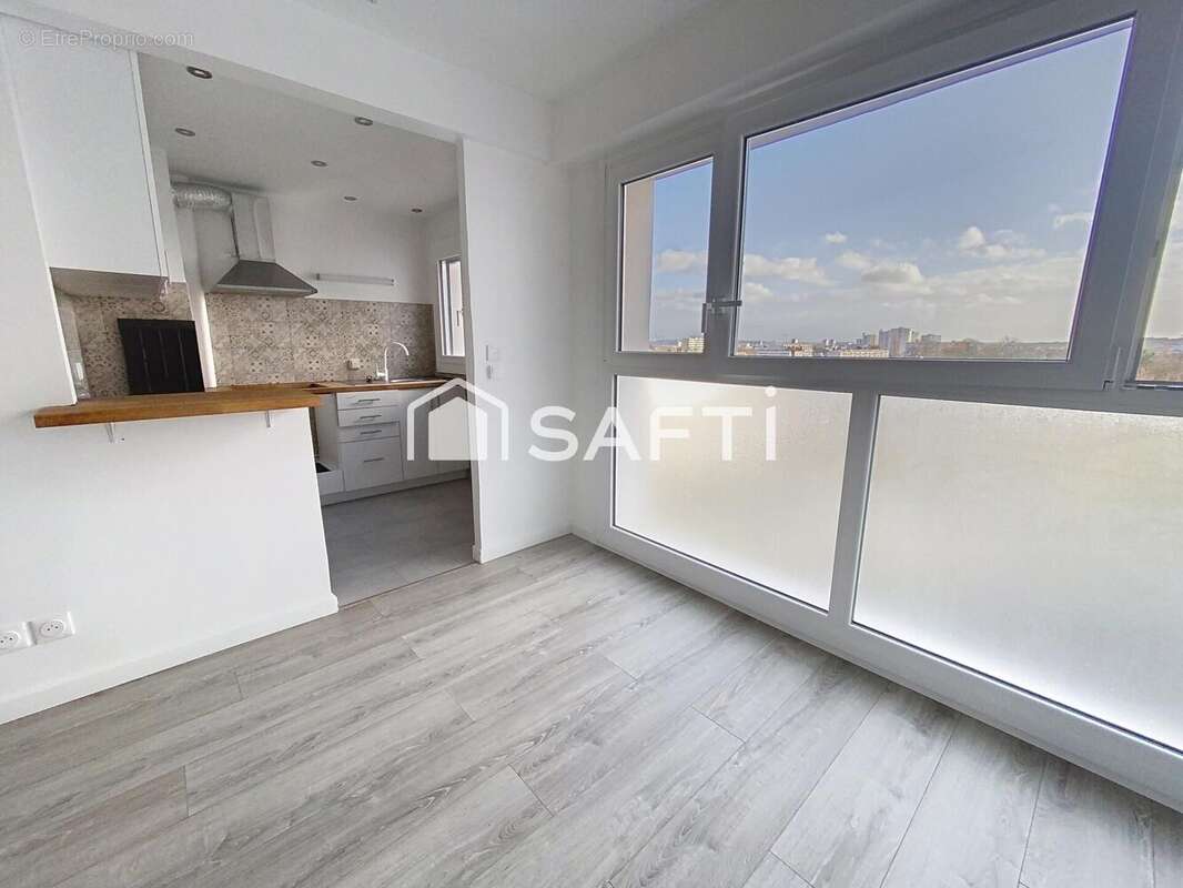 Photo 7 - Appartement à THIAIS