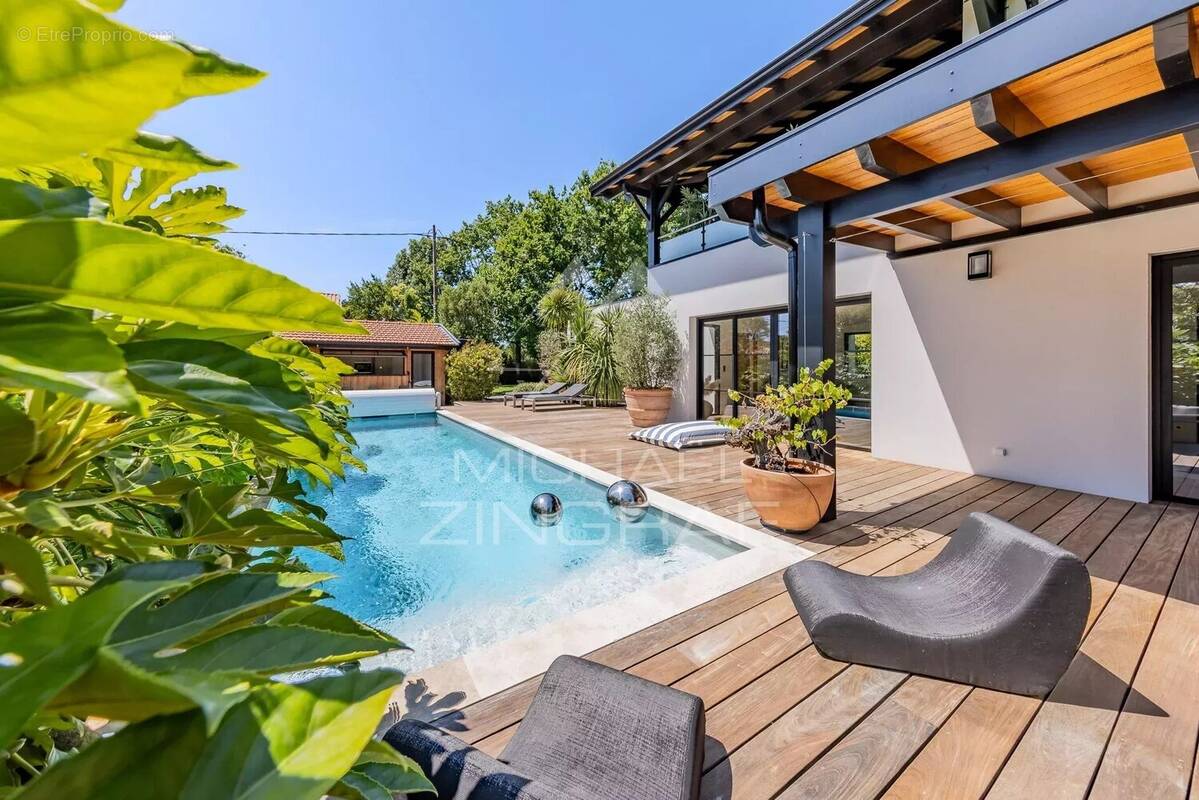 Maison contemporaine, élégance et confort au cœur du Bassin - photo 2