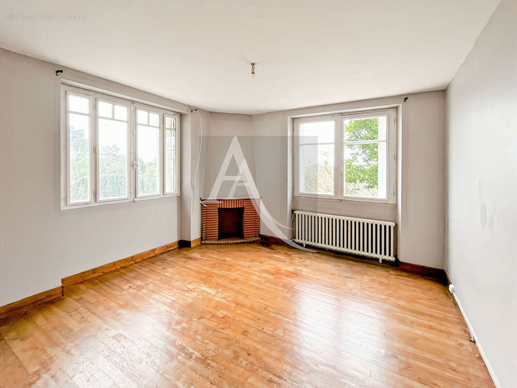 Maison à CONDEZAYGUES