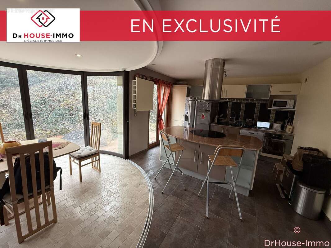 Maison à NANTEAU-SUR-LUNAIN