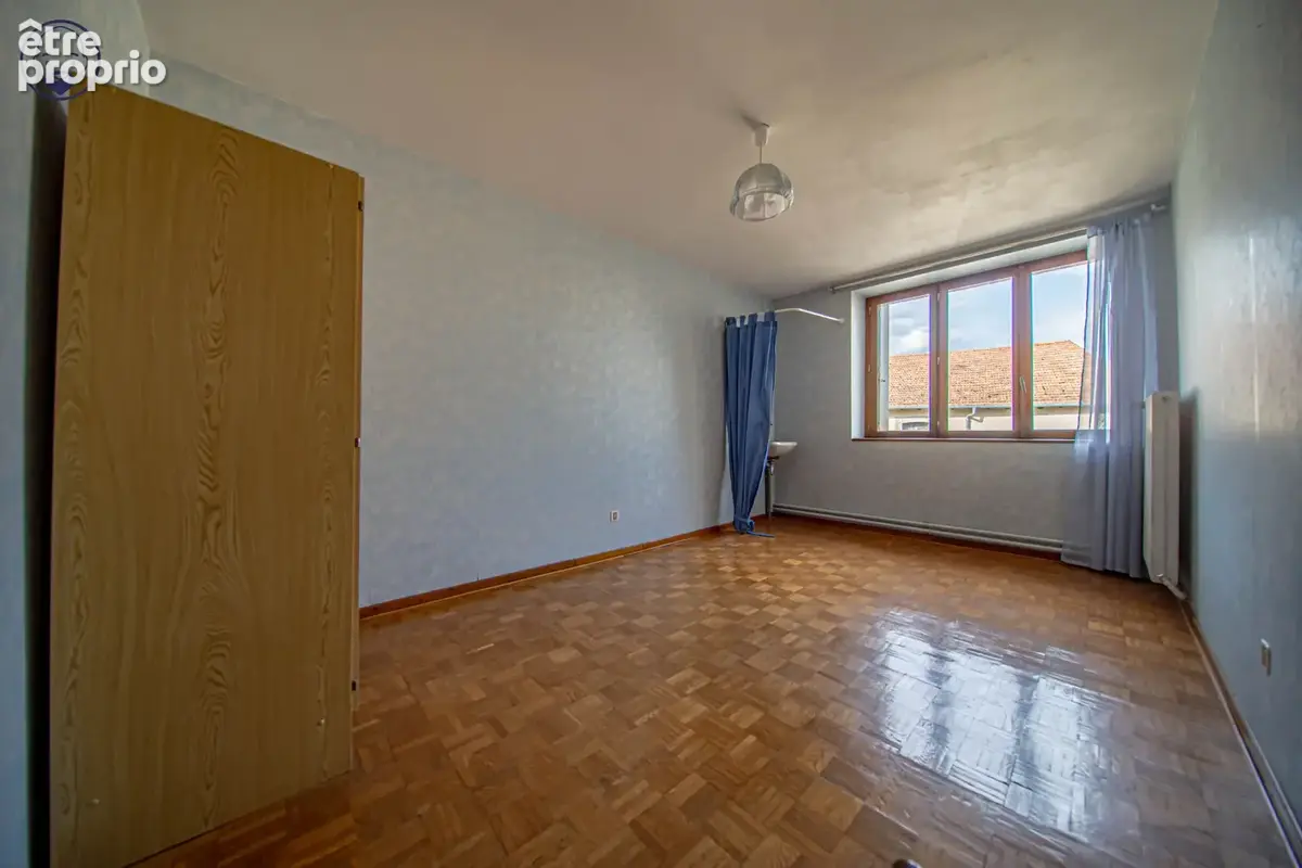 Maison de village 147m2 habitables avec dépendances - photo 7