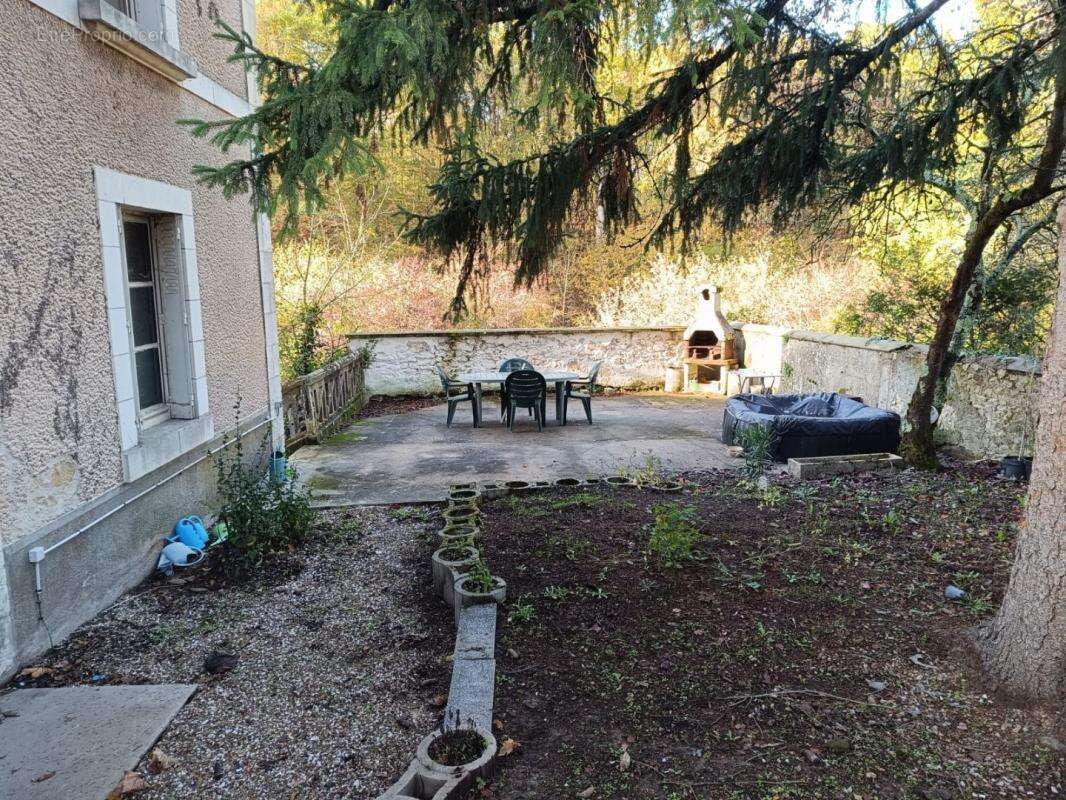 Maison à ARGENTON-SUR-CREUSE