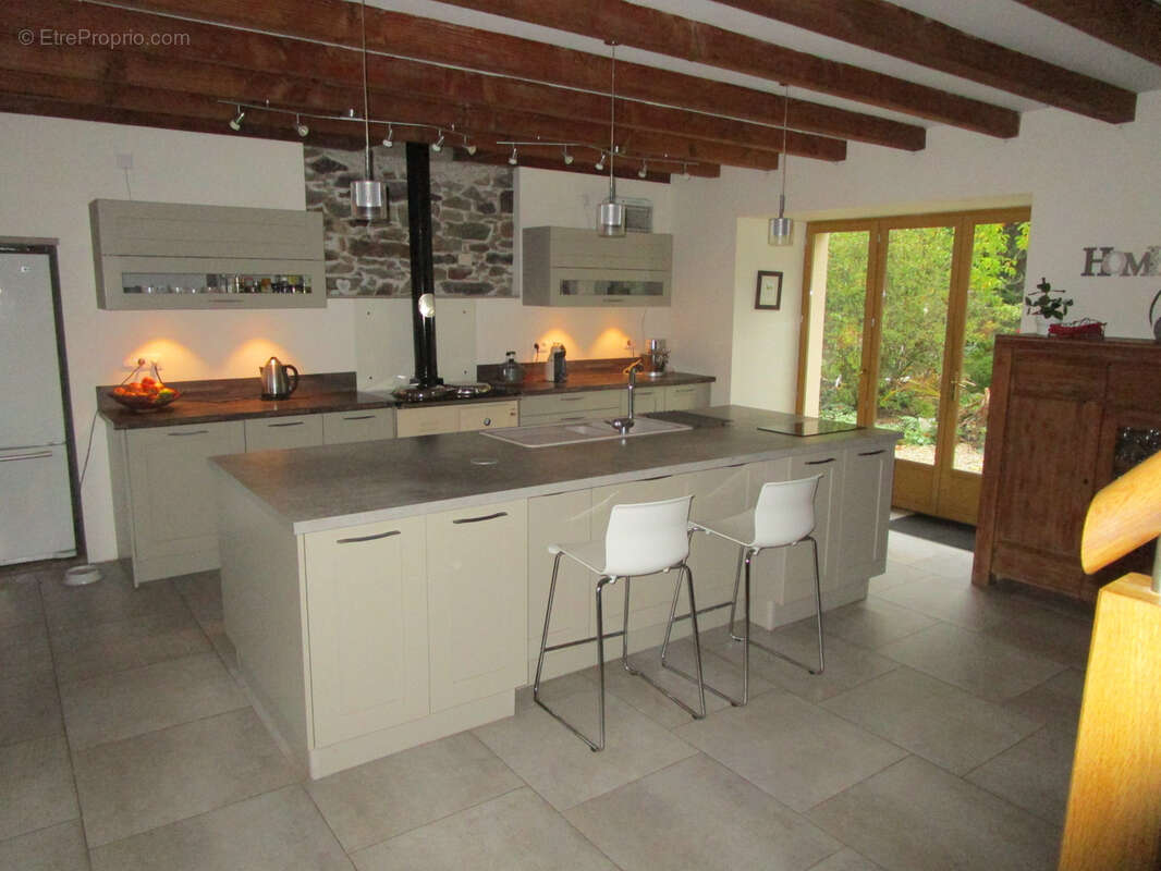 Maison à CLEGUEREC
