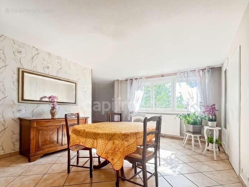 Appartement à LONGVIC